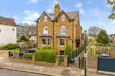 Bridgeman Road, Teddington, TW11 photo 1