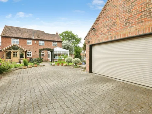 Station Road, Misson, Doncasterphoto