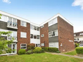 Hutton Road, Shenfield, Brentwood photo