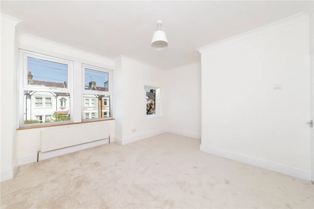 Carlton Park Avenue, London, SW20