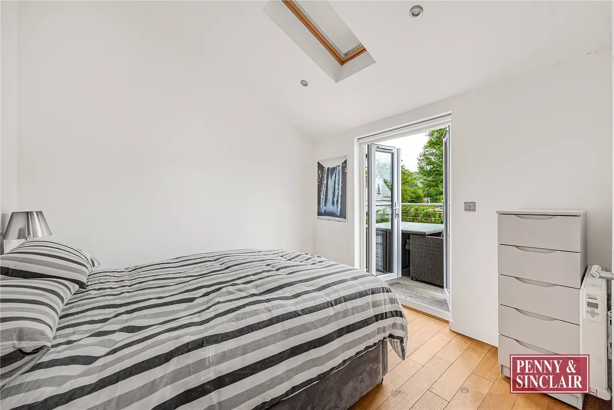Wargrave Road, Henley-on-Thames, Berkshire, RG9
