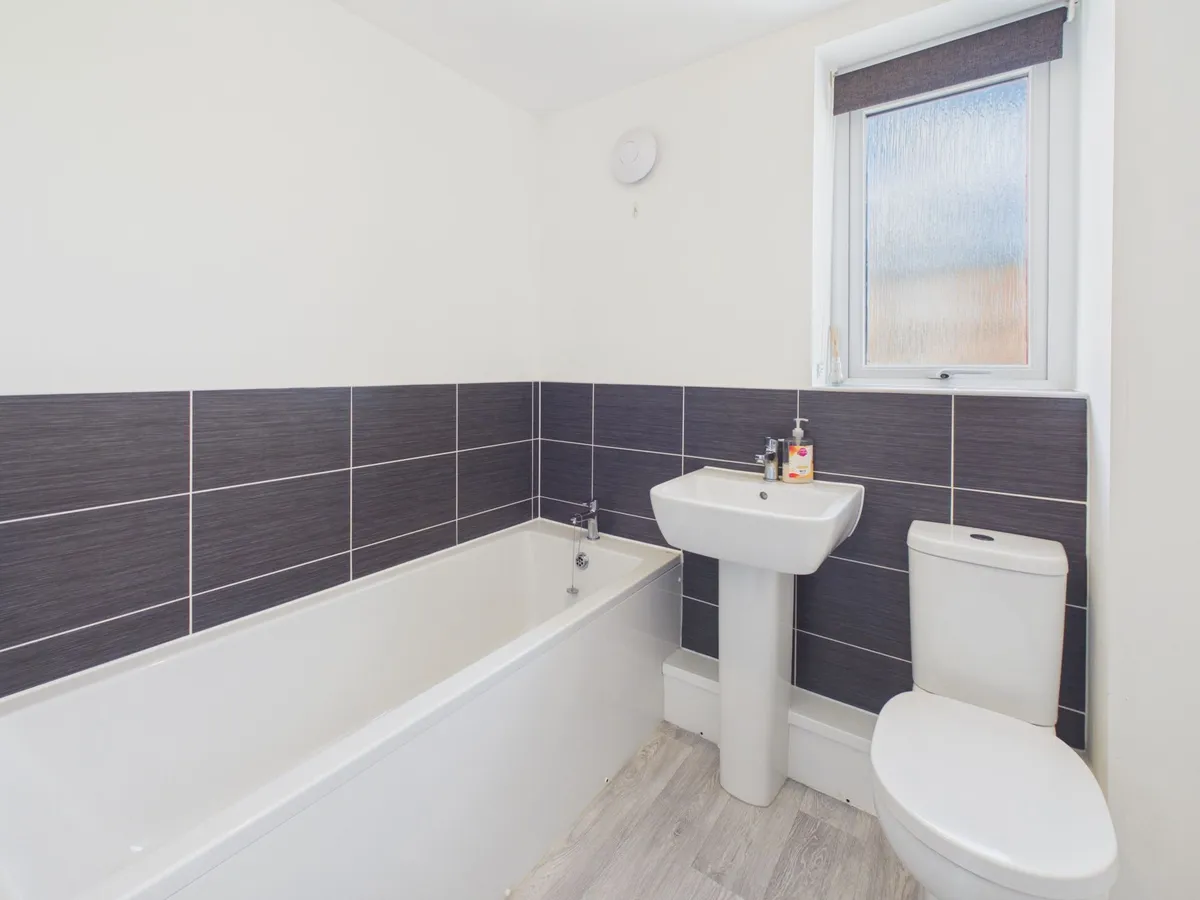 Neptune Road, Barry, CF62