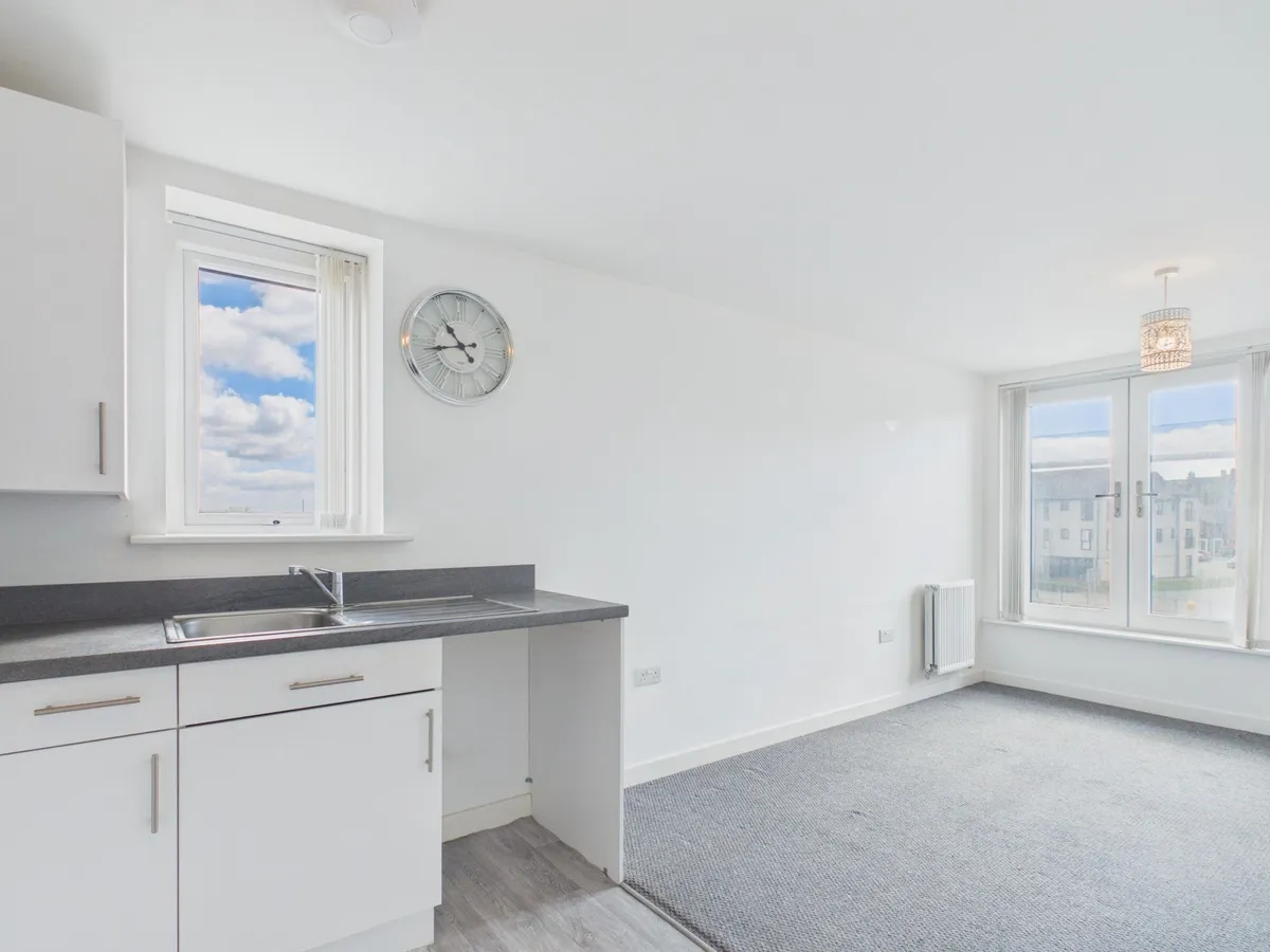 Neptune Road, Barry, CF62