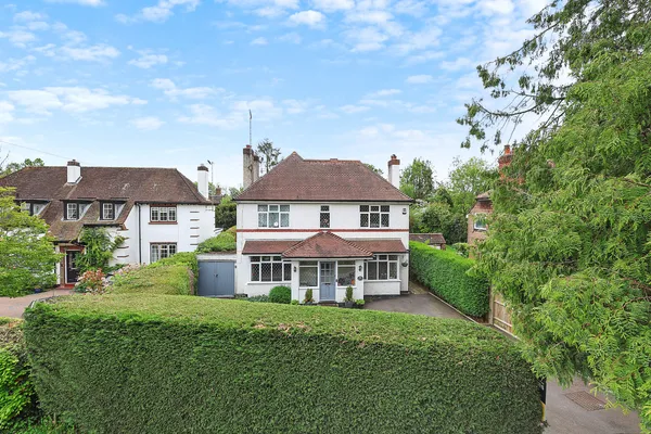 Haroldslea Drive, Horley, Surrey, RH6