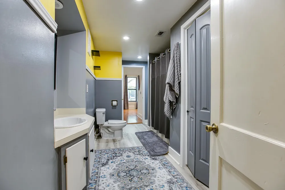 812 W Highland Blvd, San Angelo, TX 76903