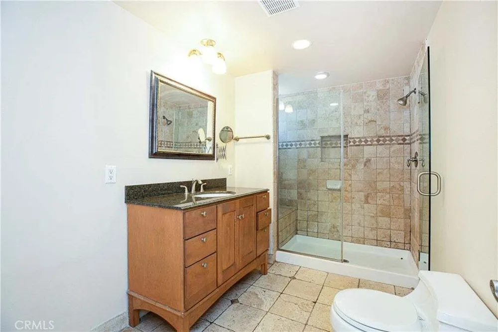 10207 Collett Ave, North Hills, CA 91343-1430