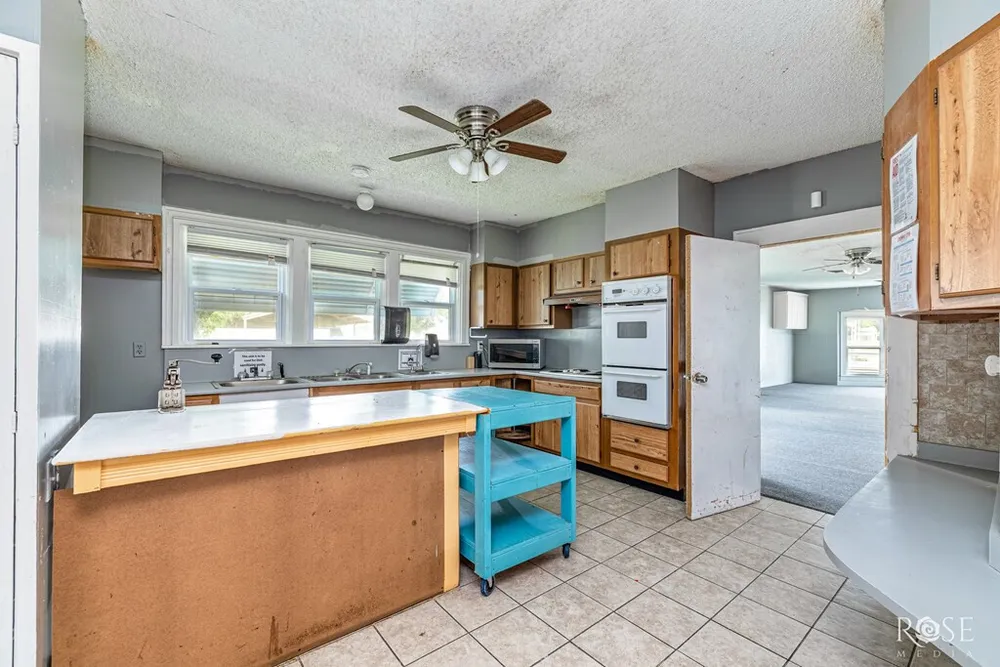 1823 Freeland Ave, San Angelo, TX 76901