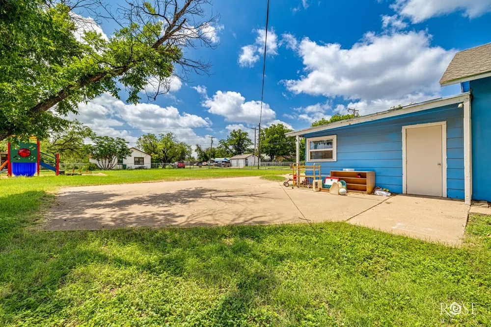 1823 Freeland Ave, San Angelo, TX 76901