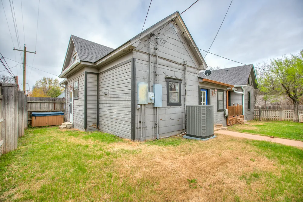 812 W Highland Blvd, San Angelo, TX 76903