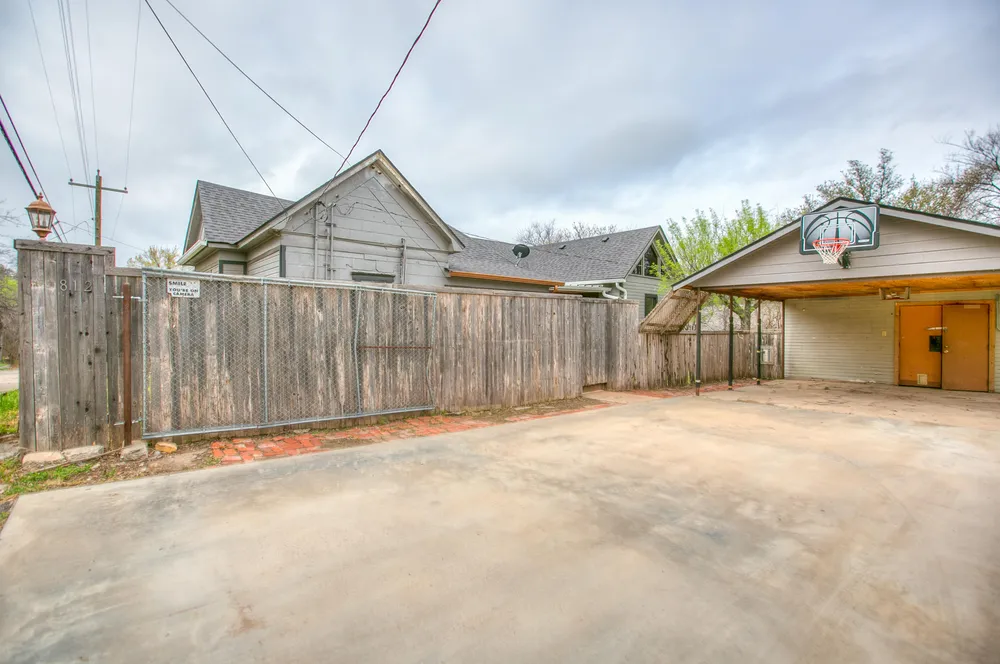 812 W Highland Blvd, San Angelo, TX 76903