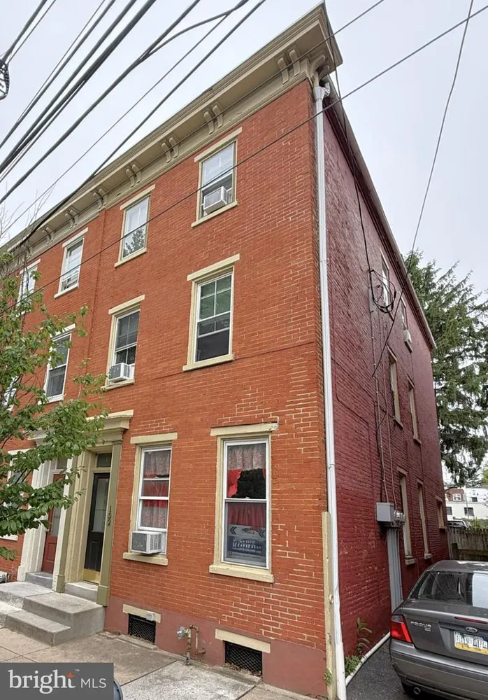 152 E Walnut St, Lancaster, PA 17602