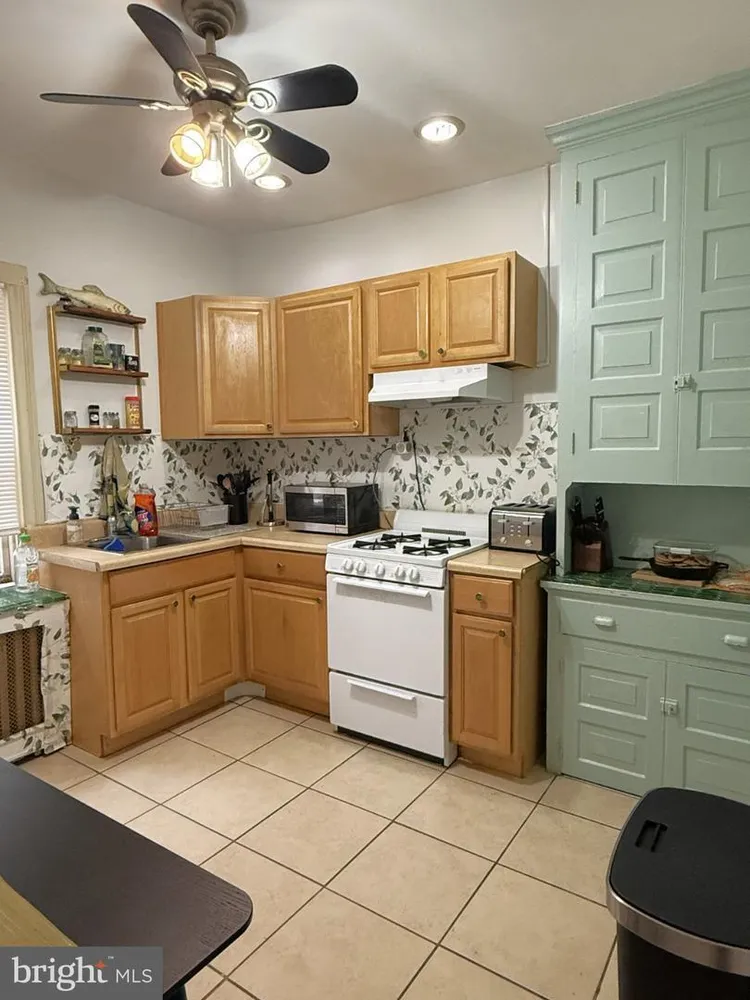 152 E Walnut St, Lancaster, PA 17602