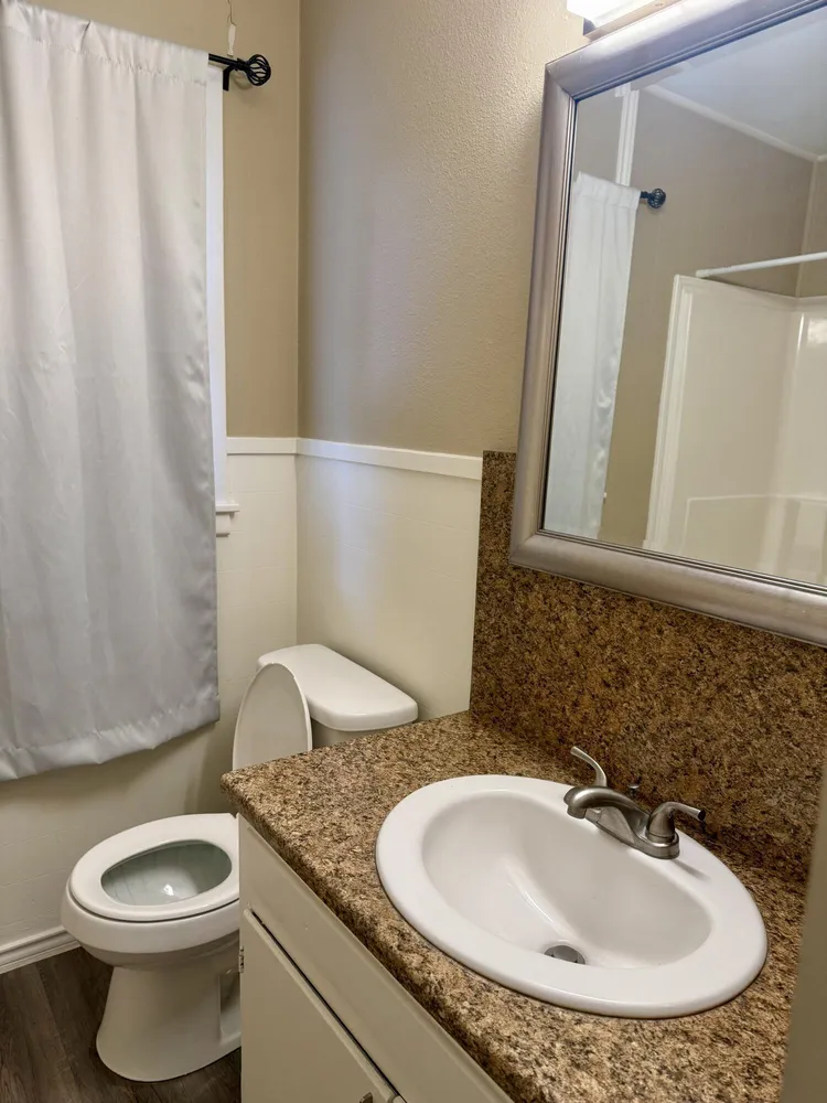2816 Jomar St, San Angelo, TX 76901