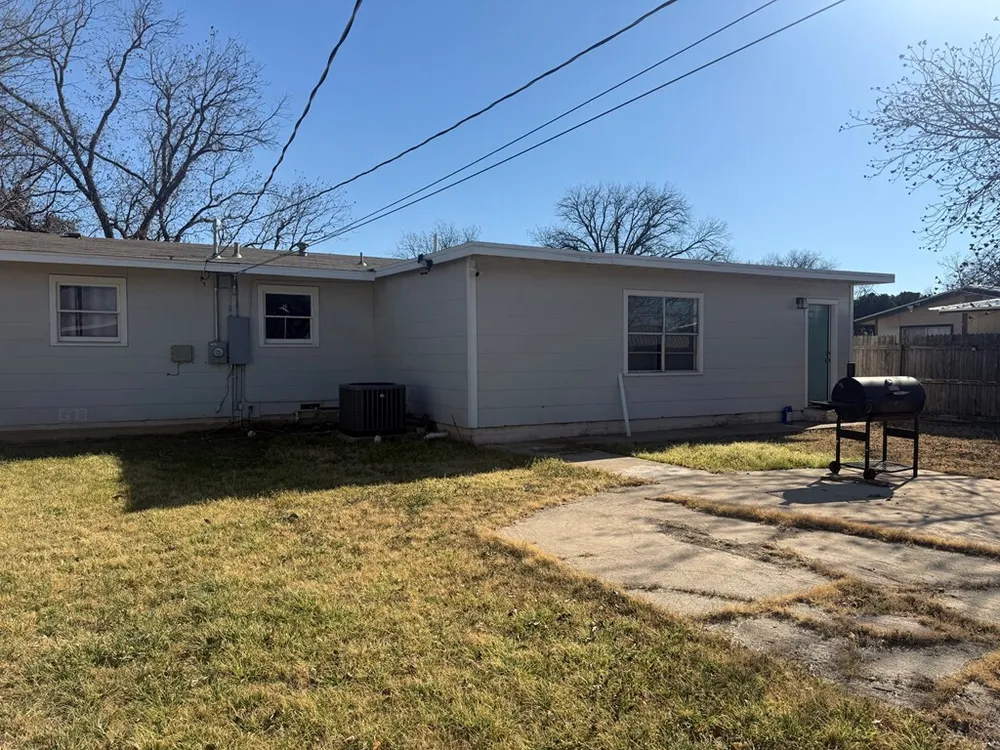 2816 Jomar St, San Angelo, TX 76901