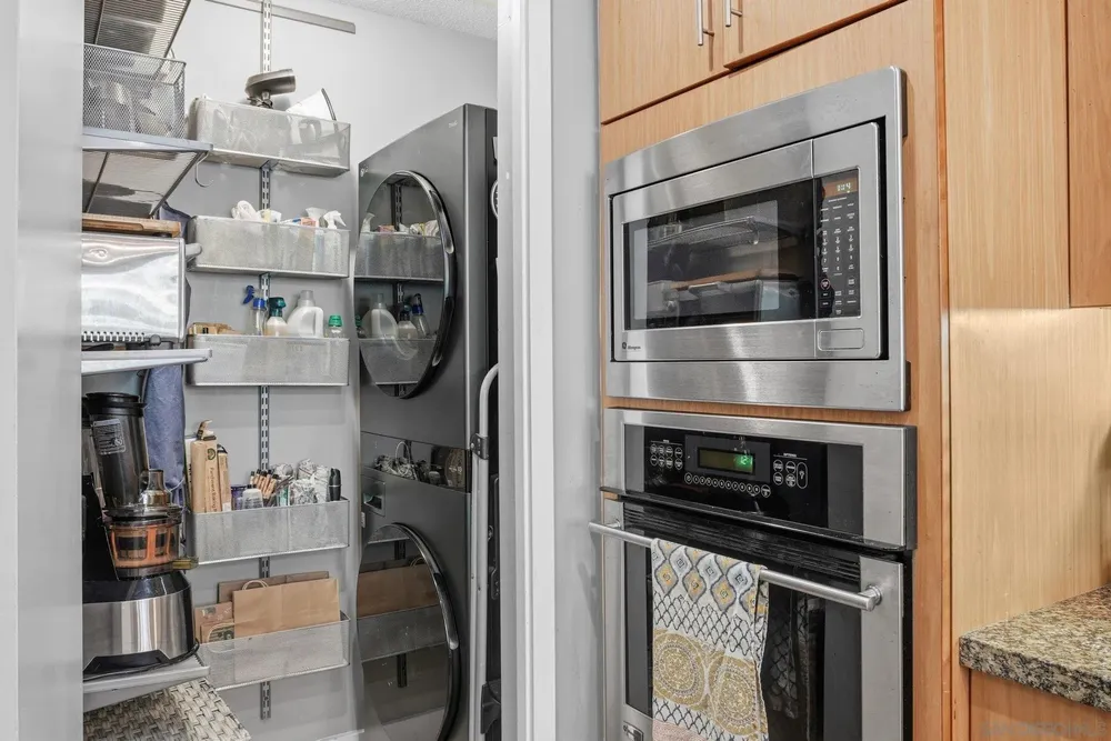 325 7th Ave, San Diego, CA 92101