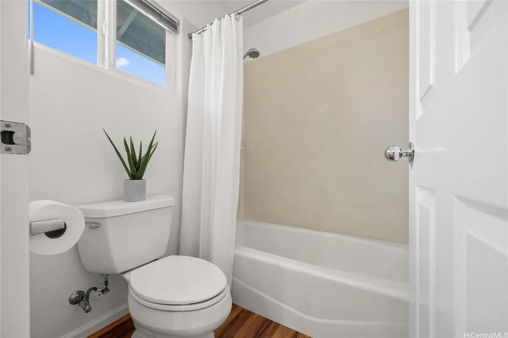 1510A Miller St, Honolulu, HI 96813