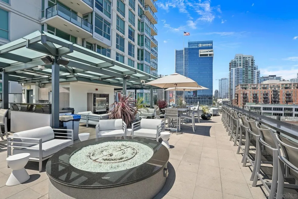 325 7th Ave, San Diego, CA 92101
