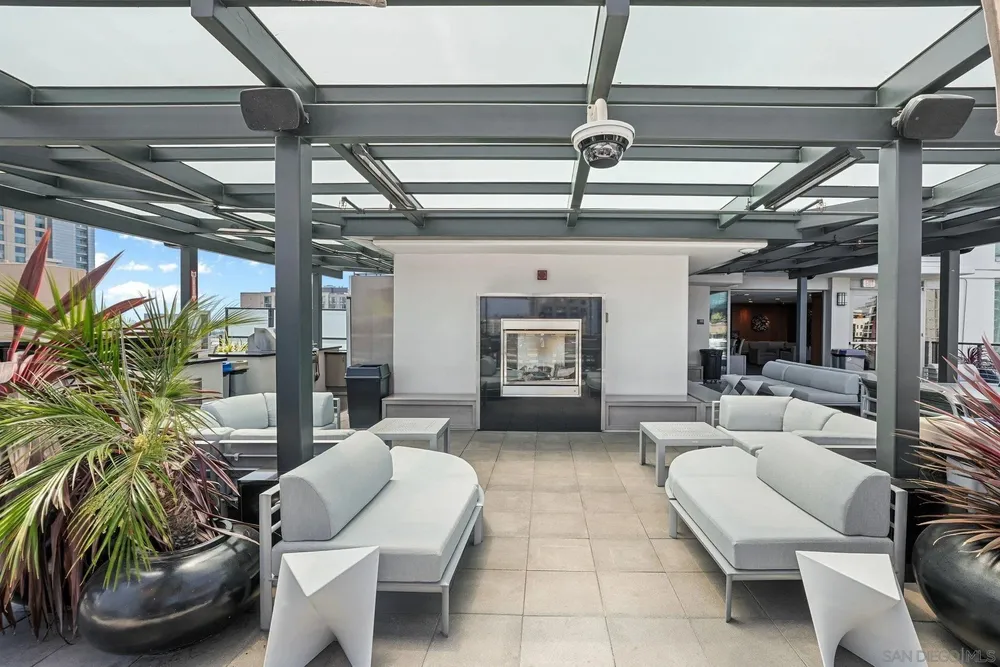 325 7th Ave, San Diego, CA 92101