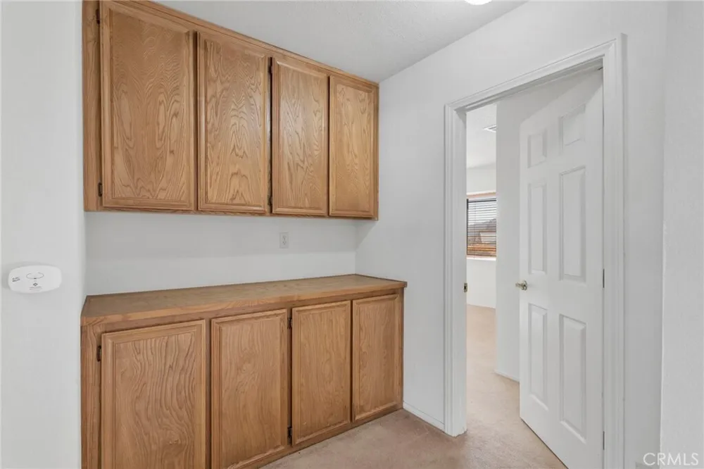 16466 Tude Rd, Apple Valley, CA 92307
