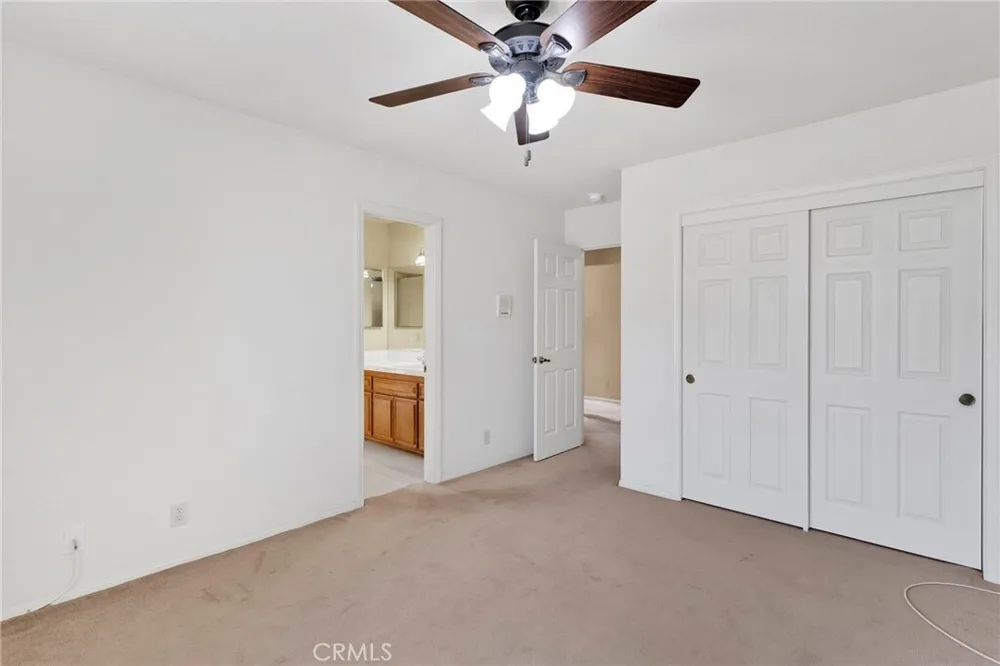 16466 Tude Rd, Apple Valley, CA 92307