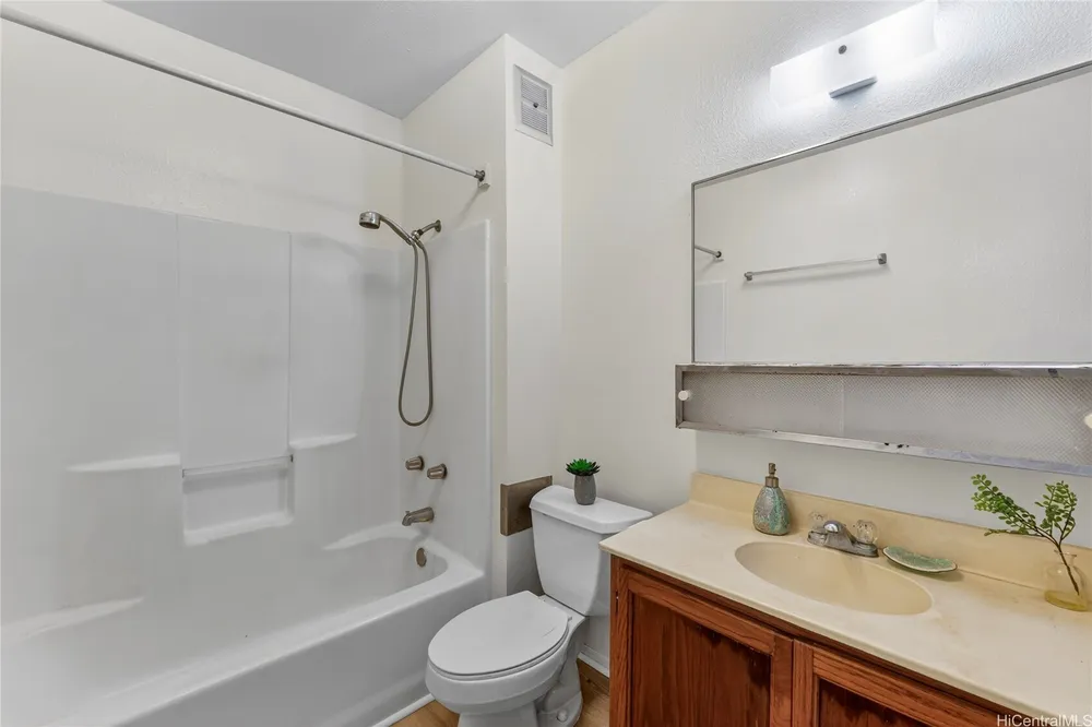 1128 Alohi Way, Honolulu, HI 96814