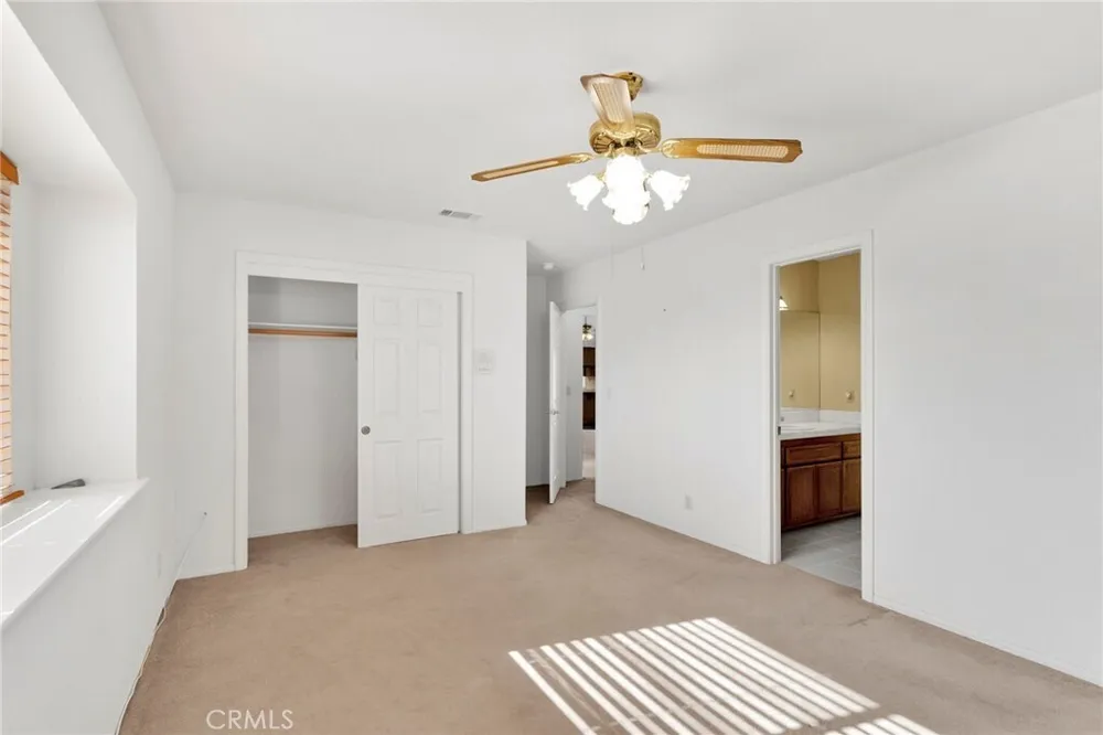 16466 Tude Rd, Apple Valley, CA 92307
