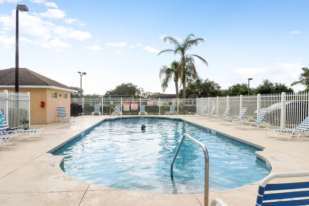 1013 E 13th Square, Vero Beach, FL 32960