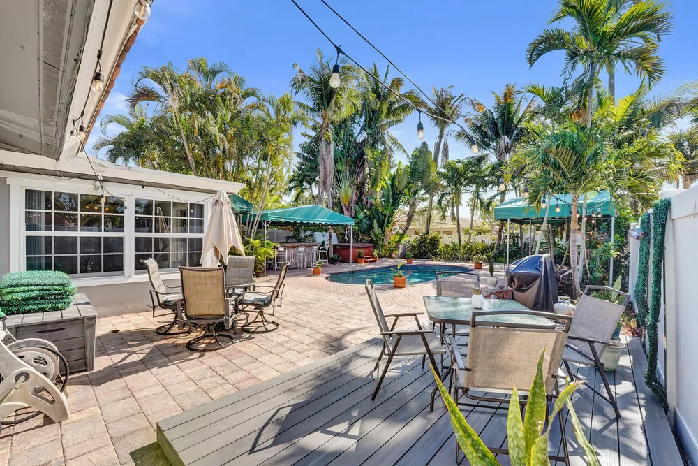 1036 NE 9th Ave, Fort Lauderdale, FL 33304