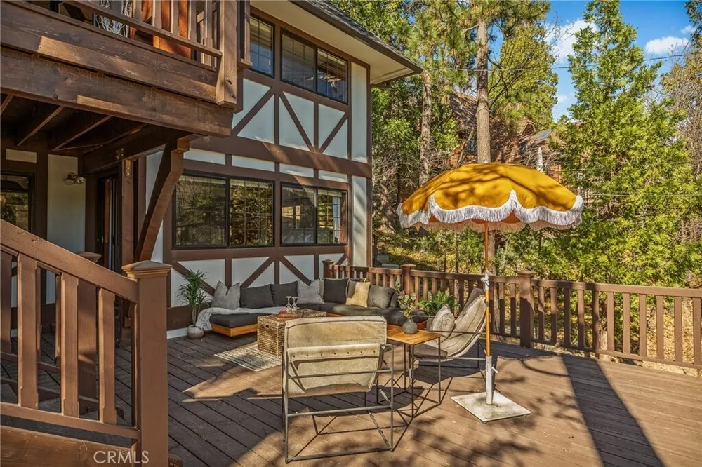 27538 W Shore Rd, Lake Arrowhead, CA 92352