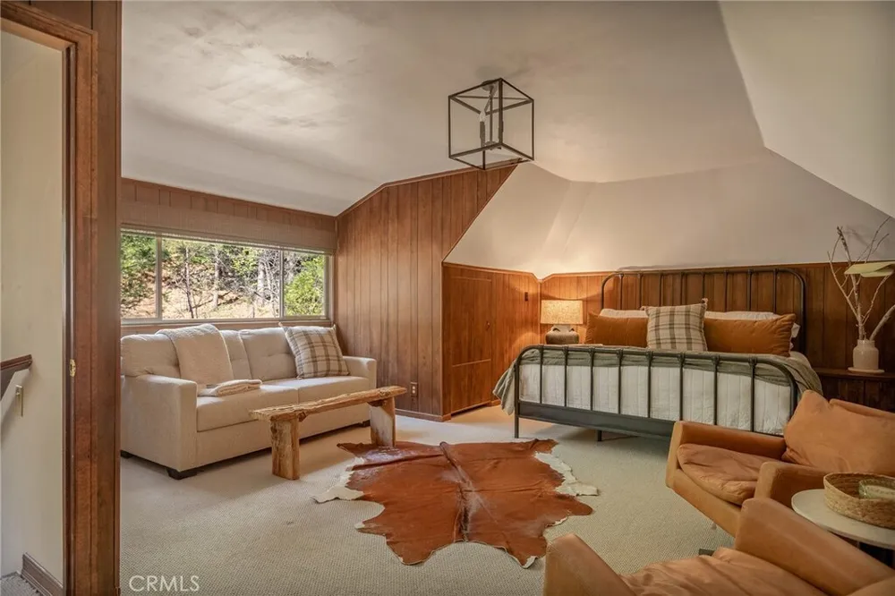 27538 W Shore Rd, Lake Arrowhead, CA 92352
