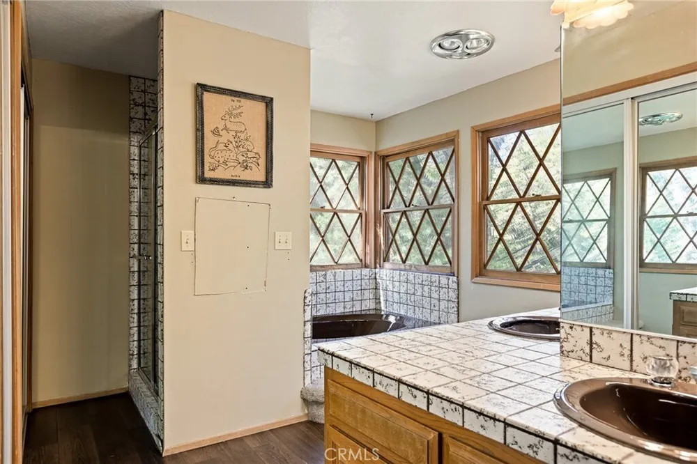 109 Old Toll Rd, Blue Jay, CA 92317