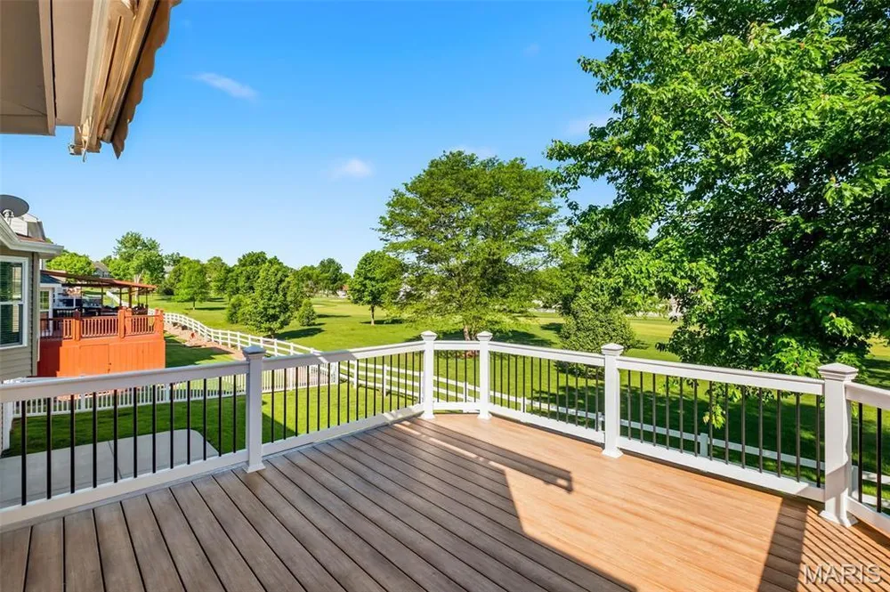 1455 Norwood Hills Dr, O'Fallon, MO 63366