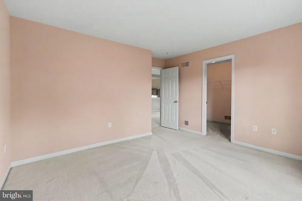 1103 Wansford Rd, Mechanicsburg, PA 17050