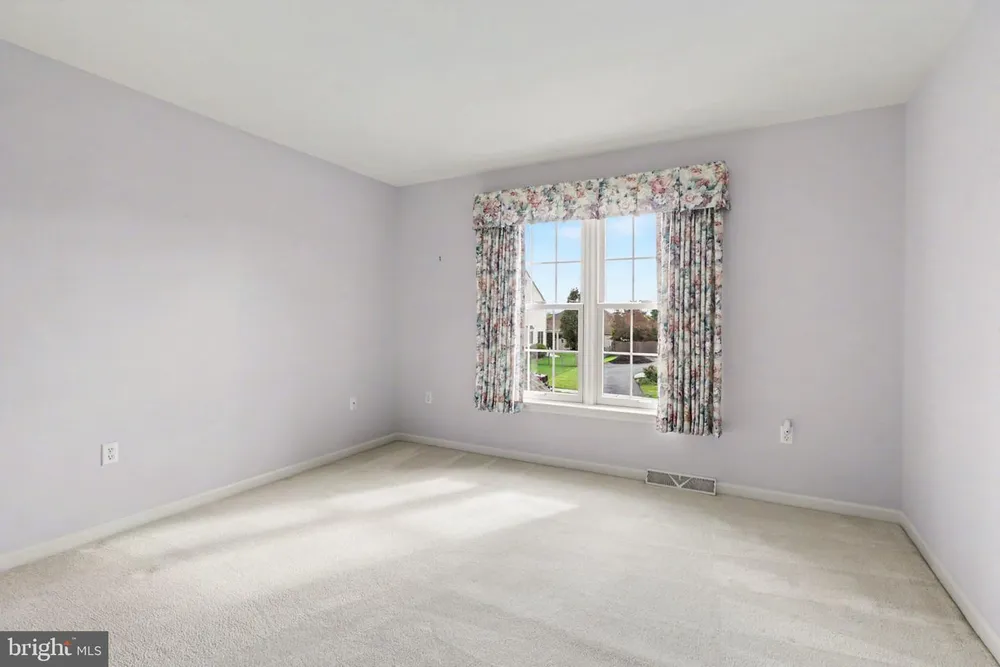 1103 Wansford Rd, Mechanicsburg, PA 17050