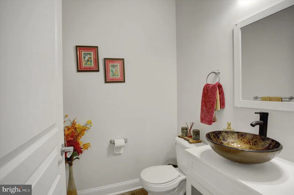 8 Tanglewood Dr, Mechanicsburg, PA 17050