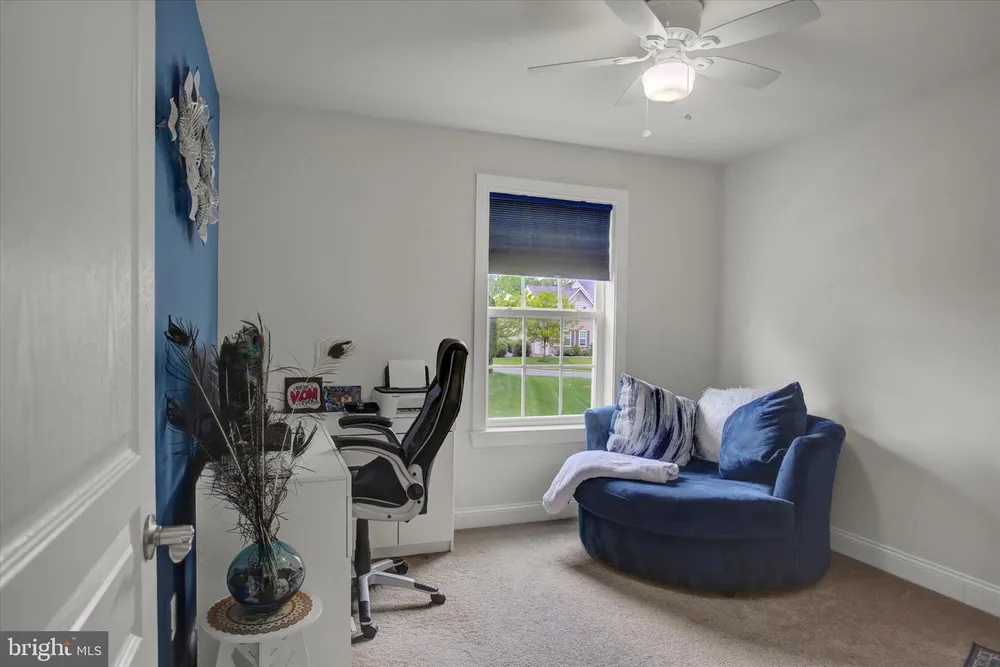 8 Tanglewood Dr, Mechanicsburg, PA 17050