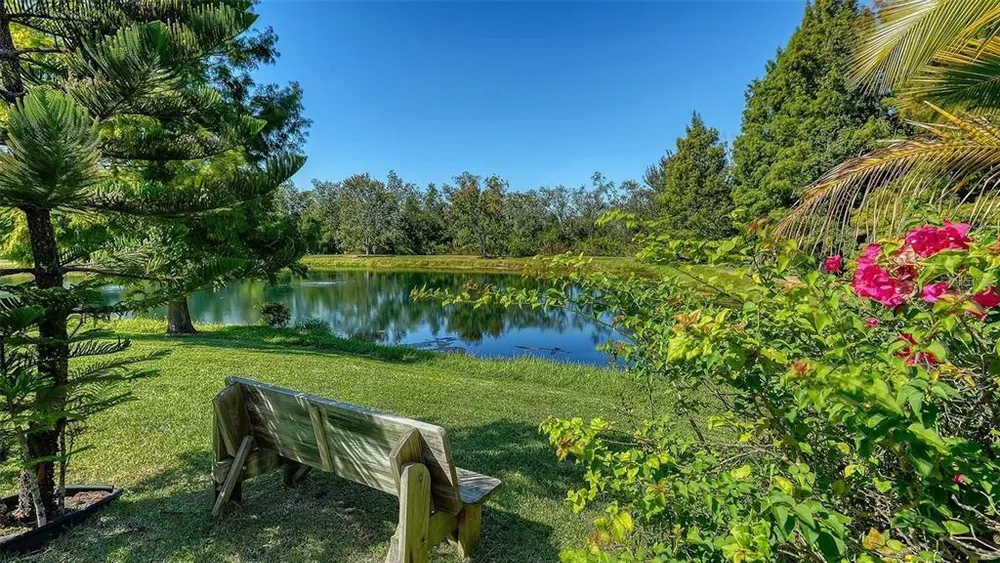7714 Ashley Circle, Bradenton, FL 34201