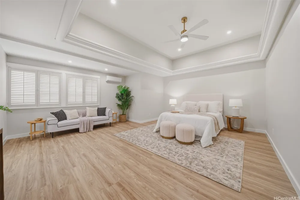 814 Kealaolu Ave, Honolulu, HI 96816