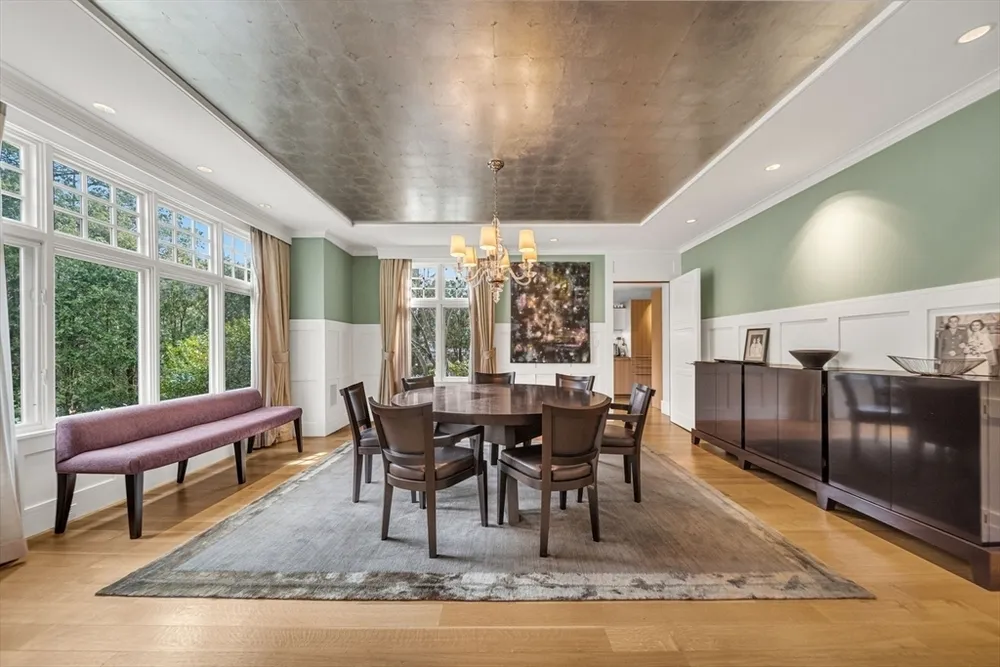 23 Inverness Rd, Wellesley, MA 02481