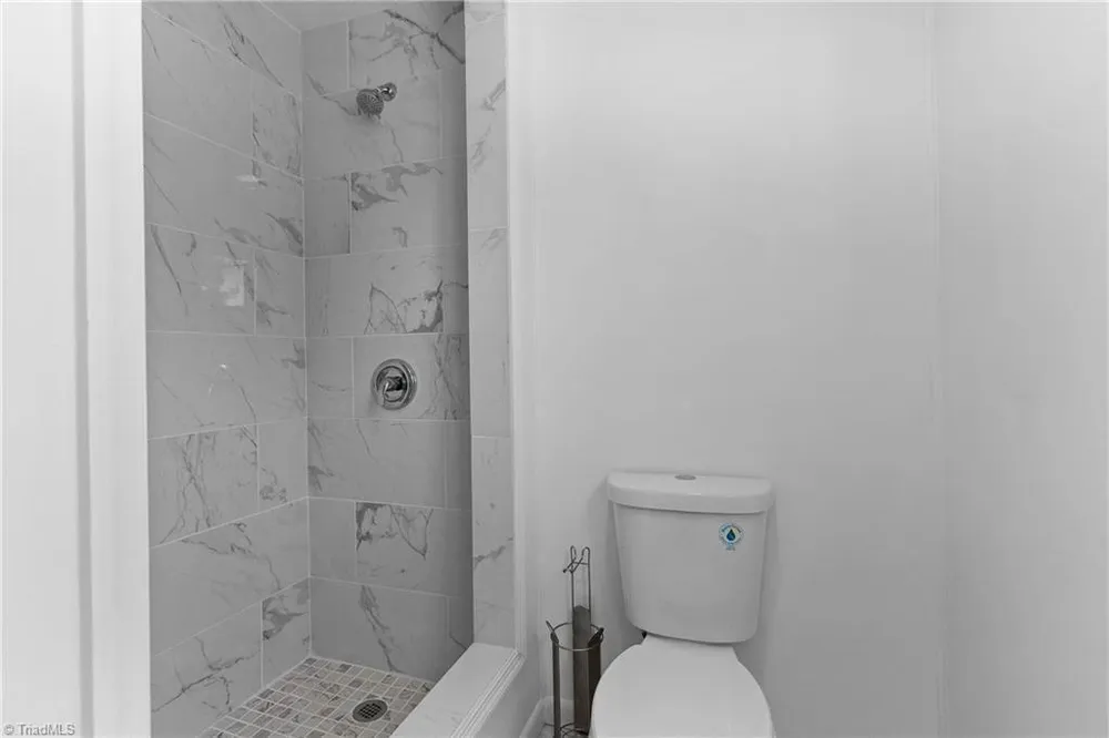 5217 Brenda Dr, Winston-Salem, NC 27107