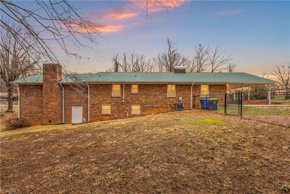145 Terrie Dr, Winston Salem, NC 27107