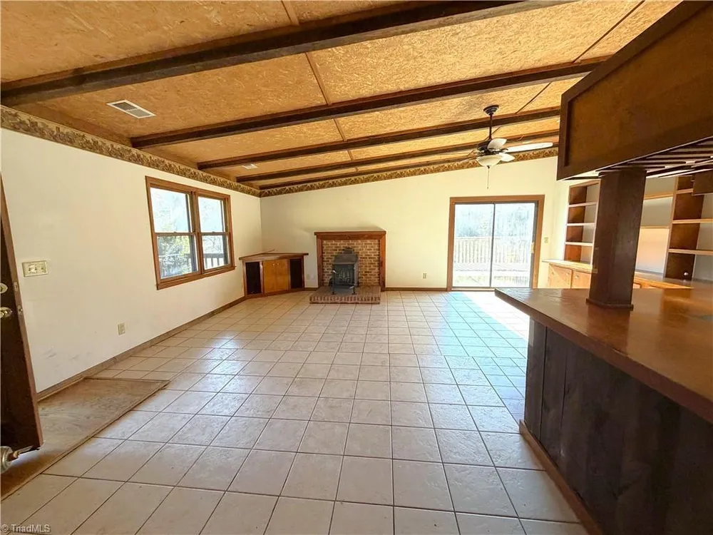 3065 Greenhouse Rd, Winston-Salem, NC 27127