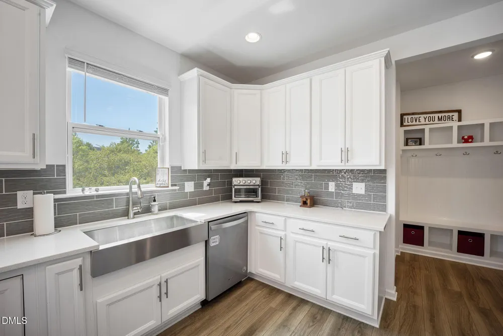 67 Calabor Ct, Fuquay Varina, NC 27526