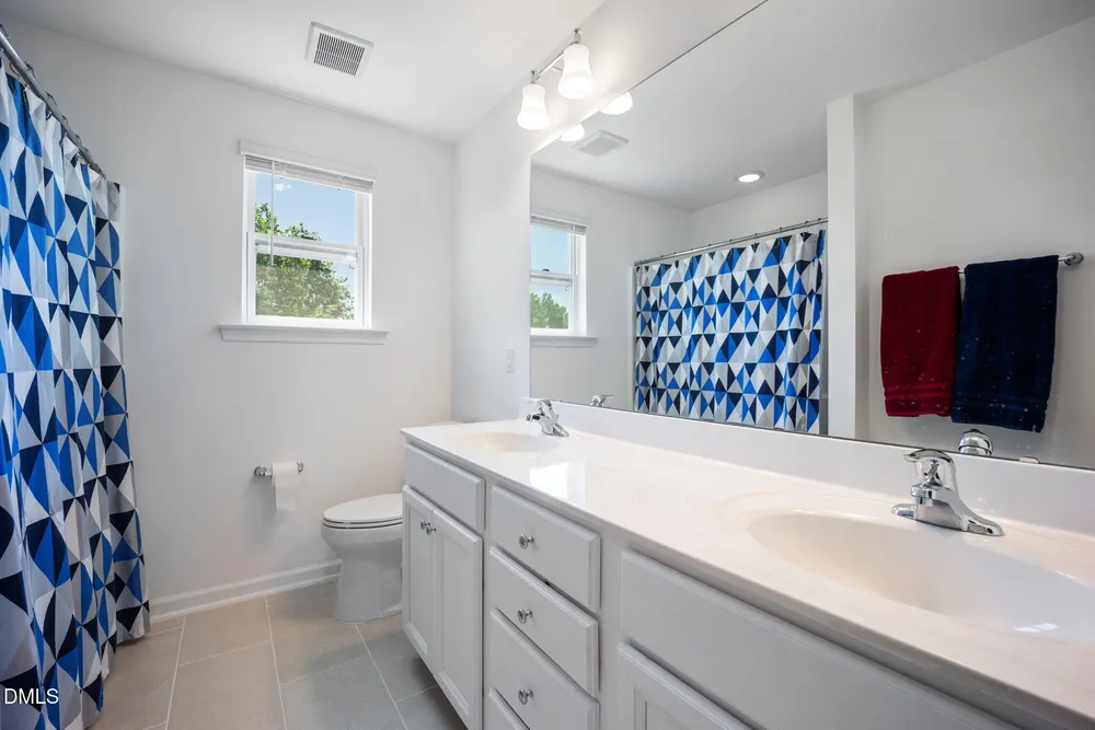 67 Calabor Ct, Fuquay Varina, NC 27526