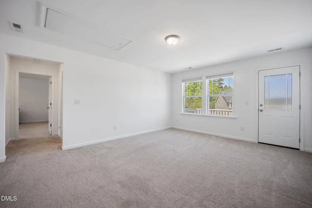 67 Calabor Ct, Fuquay Varina, NC 27526