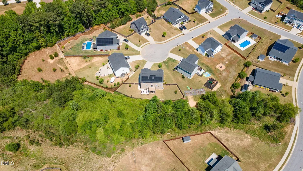 67 Calabor Ct, Fuquay Varina, NC 27526