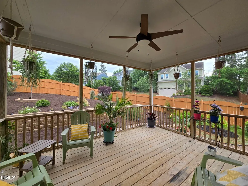 108 Horncliffe Way, Holly Springs, NC 27540