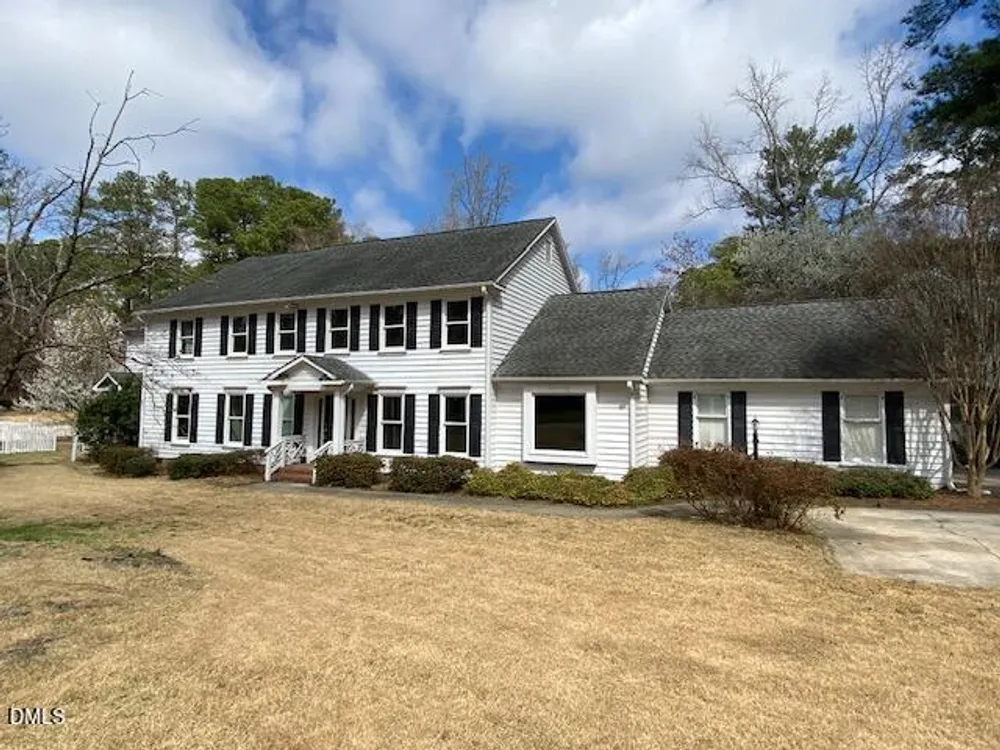 180 Ellerslie Dr, Fayetteville, NC 28303