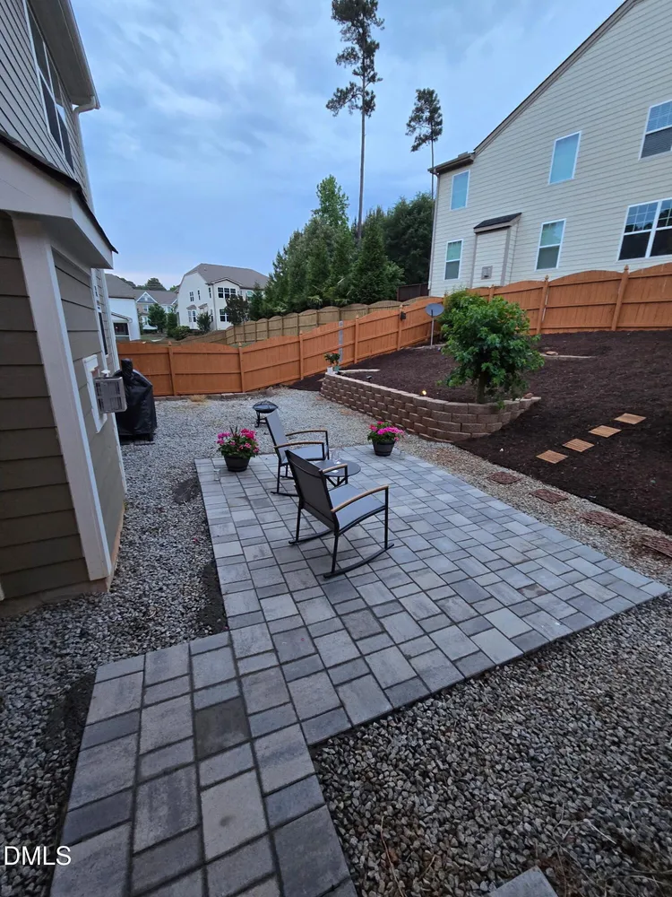 108 Horncliffe Way, Holly Springs, NC 27540