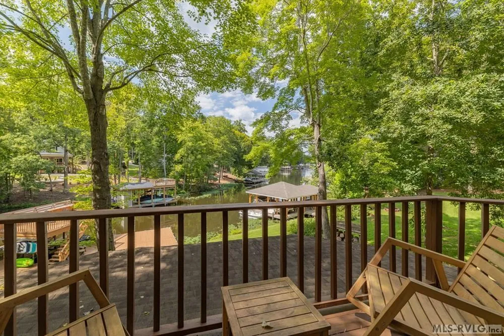 118 Sandpiper Dr, Macon, NC 27551-9191